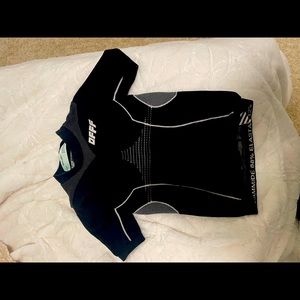 Off White black fitted tee. Rare style
